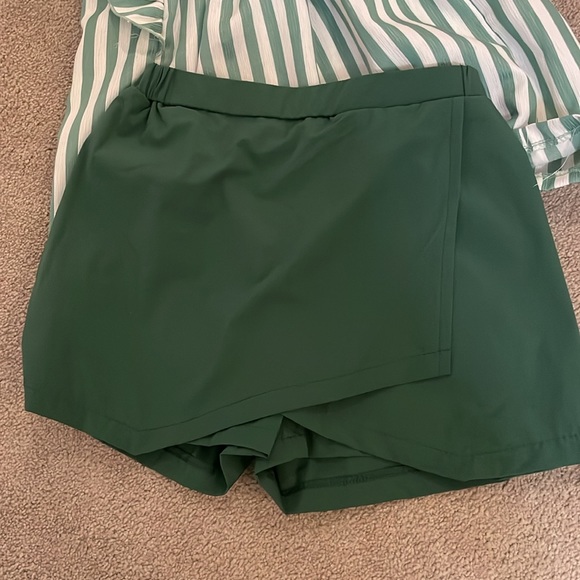 White & Green Stripe Ruffle Babydoll Tank & Green Shorts - Picture 5 of 9